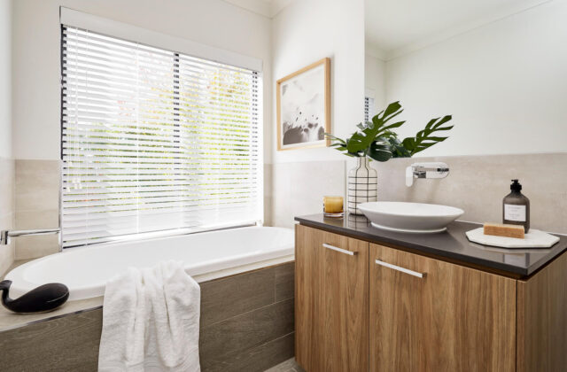 Bathroom - Meridian Display