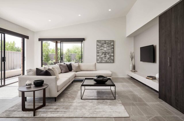 Family- Aspire Display