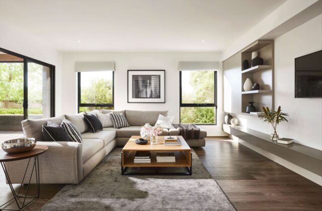 Family - Upper Point Cook Display