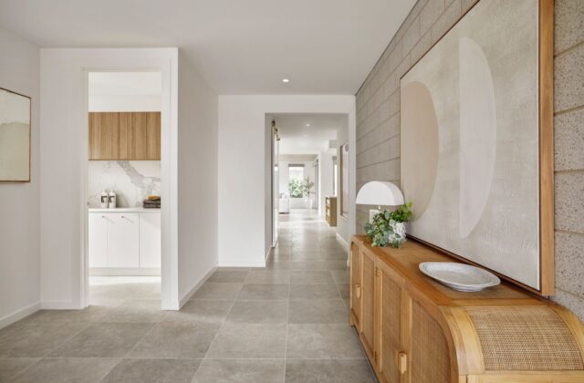 Entry - Canopy Display