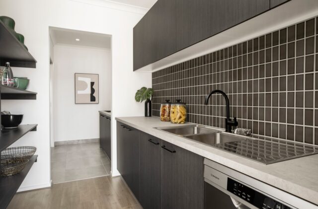 Kitchen - Armstrong Display