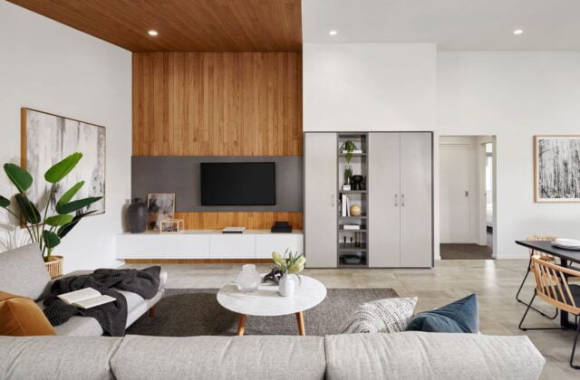 Family - Albright Display