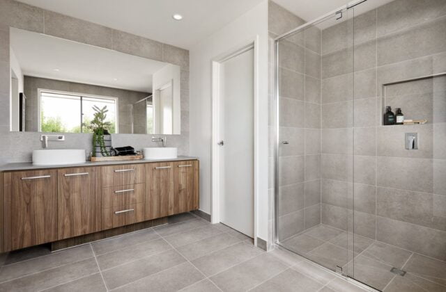 Ensuite - Harpley Display