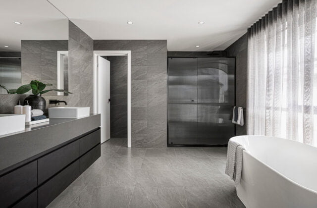 Ensuite - Minta Display
