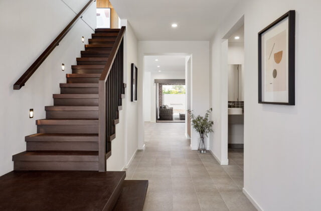 Living - Harpley Display