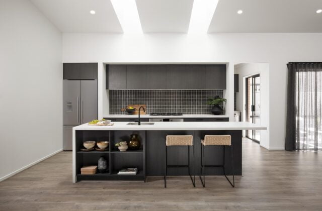 Kitchen - Armstrong Display