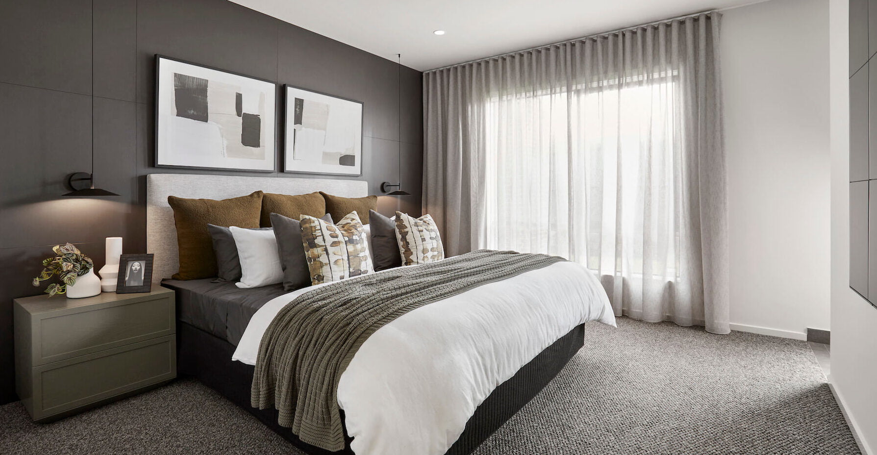 Top 5 tips to create a luxurious Master Bedroom