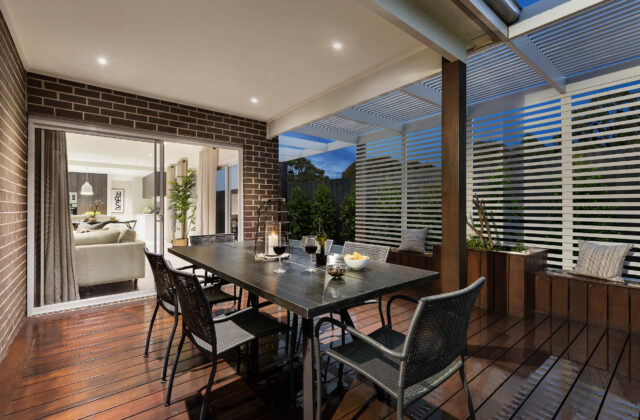 Covered Outdoor Area - Cloverton Display 