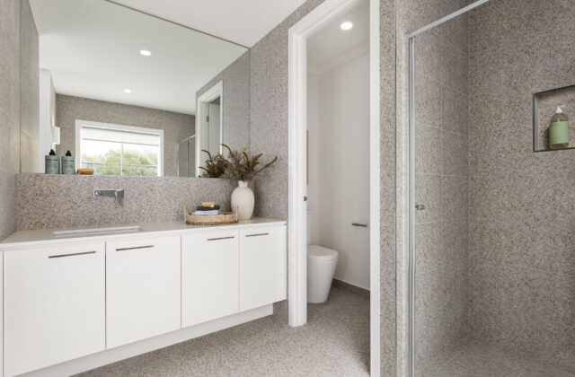 Ensuite -  Kaduna Park Display