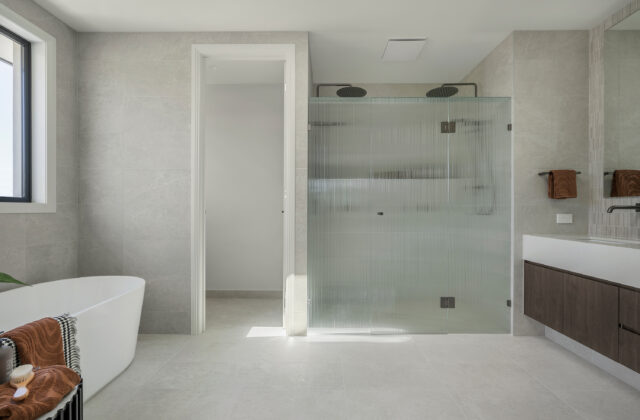 Ensuite 1 - Oakleigh East Display 