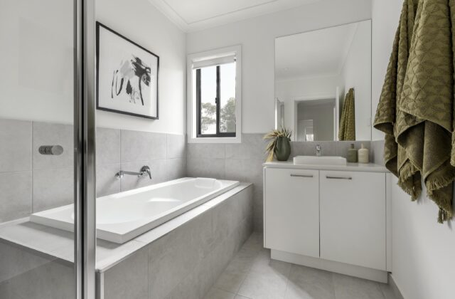 Bathroom - Ridgelea Display 