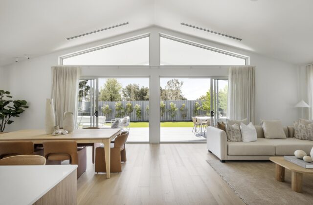 Meals/Family - Ridgelea Display