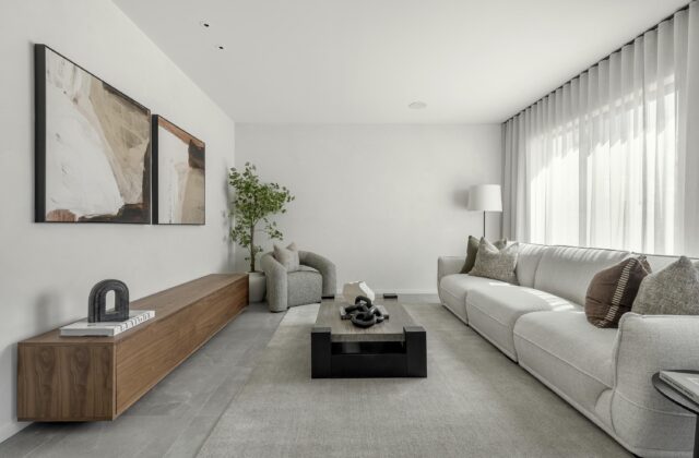 Living - Riverfield display