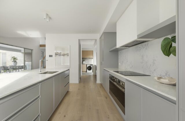 Kitchen/Bulters/Laundry - Riverfield display 