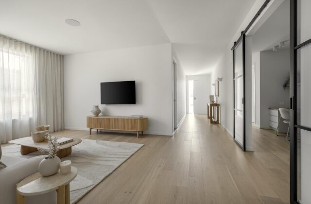 Lounge/Hallway - Ridgelea Display